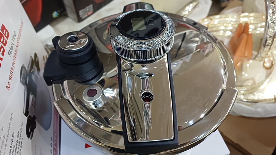 Cocotte LUXSEB 7l+5l 8 pieces