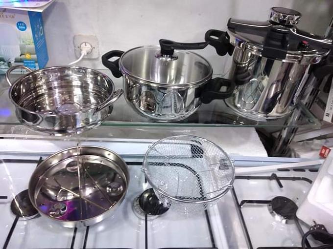 Cocotte Brendeli 4+7L 7Pieces طقم كوكوط 7 قطع من شركة براندلي الإيطالية