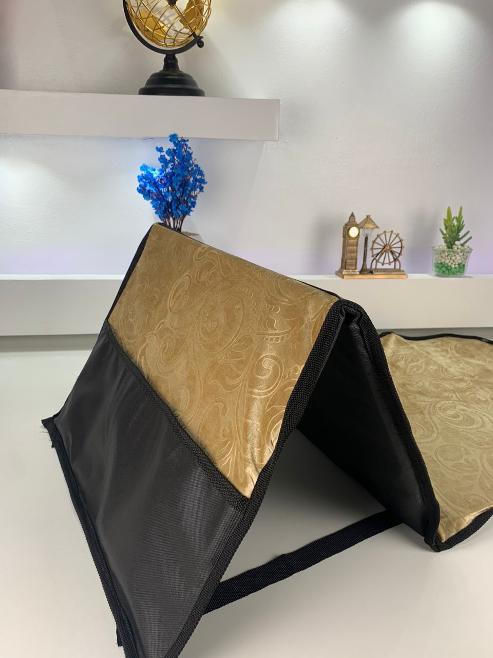 Tapis de Prière Sultan Pliable avec Dossier – سجادة صلاة سلطان قابلة للطي مع مسند ظهر