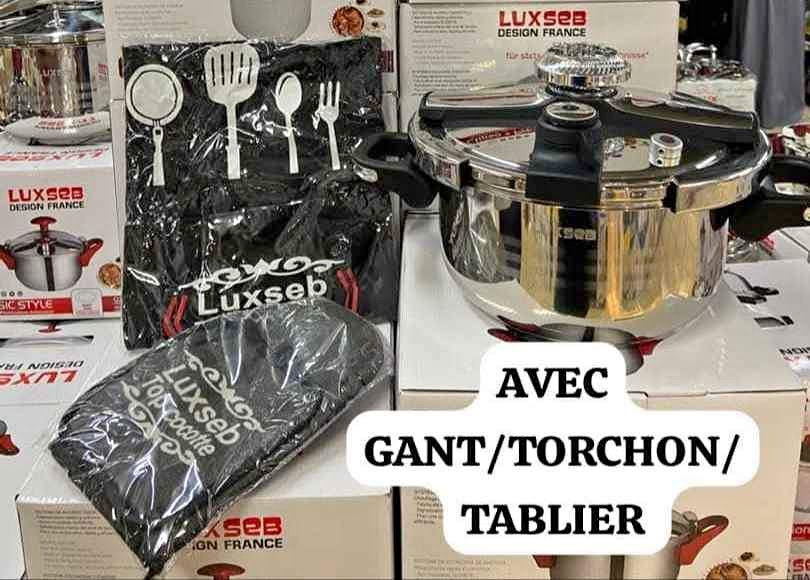 Cocotte LUXSEB 7l+5l 8 pieces + cadeau