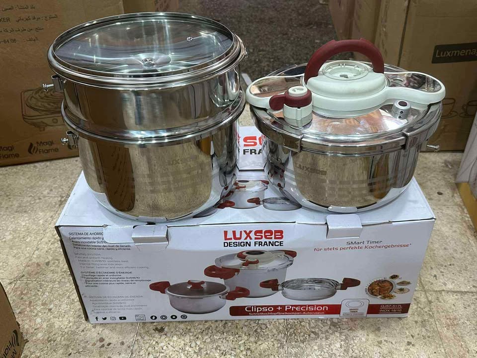 Cocotte LUXSEB 7l+5l 8 pieces + cadeau